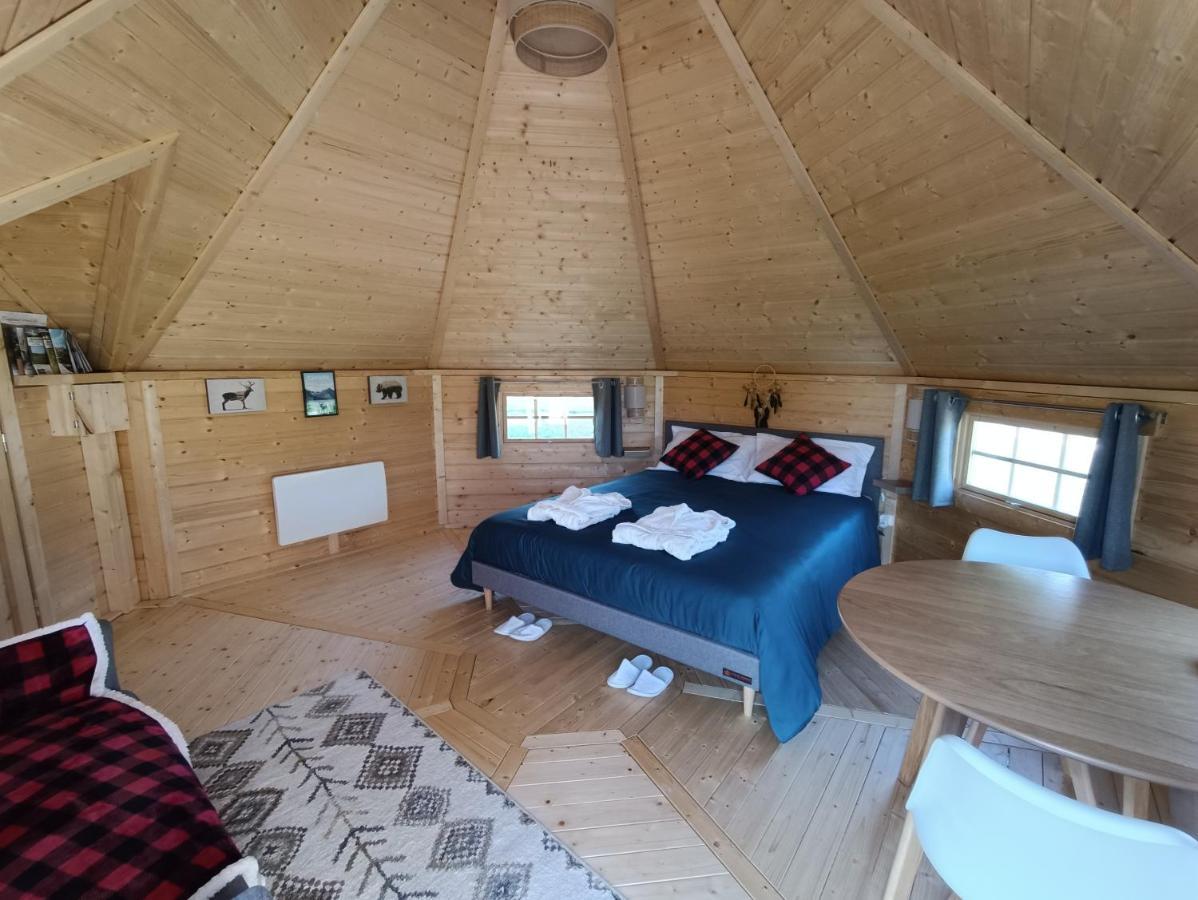 Les Cabanes Du Grand Nord Pradines  エクステリア 写真